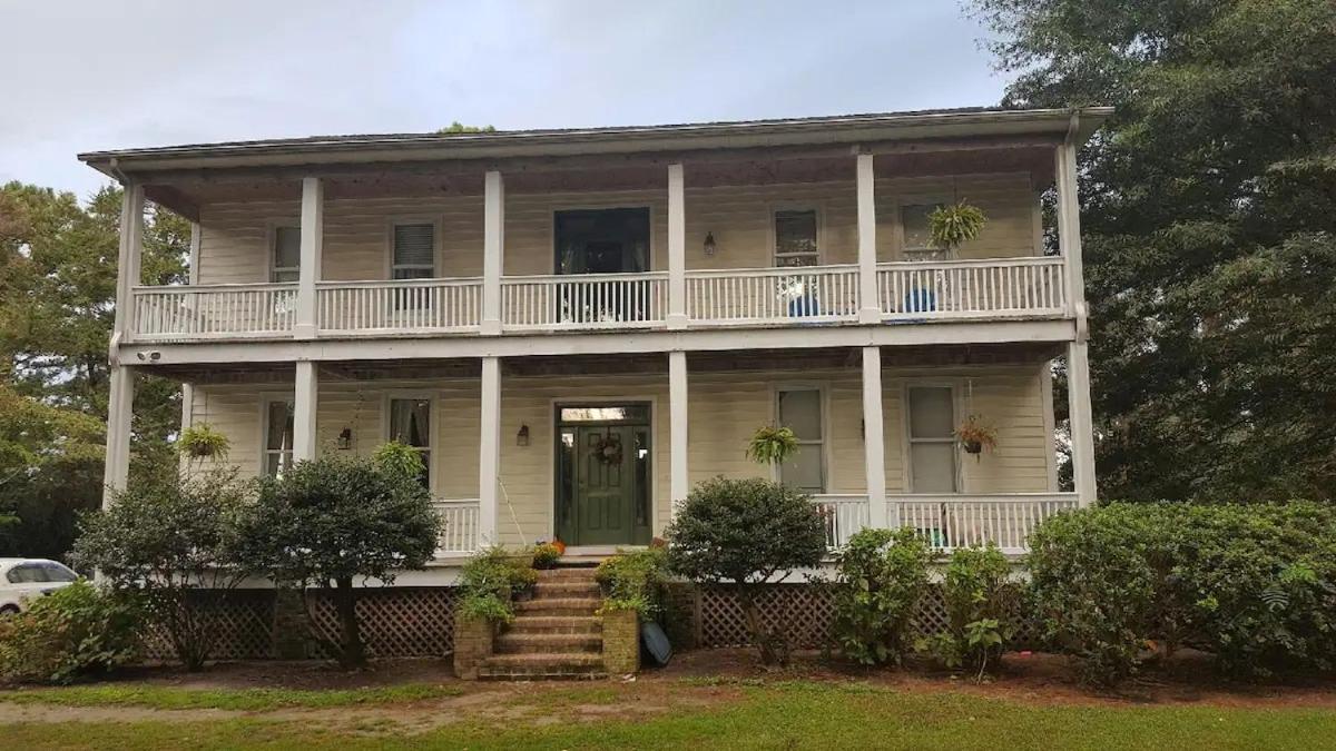 Gloucester House With Sea View Экстерьер фото